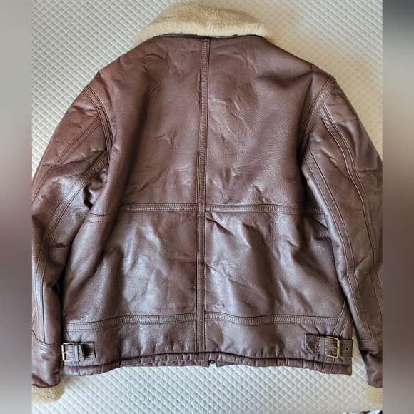 Danier leather fur lined bomber jacket - Picture 4 of 5